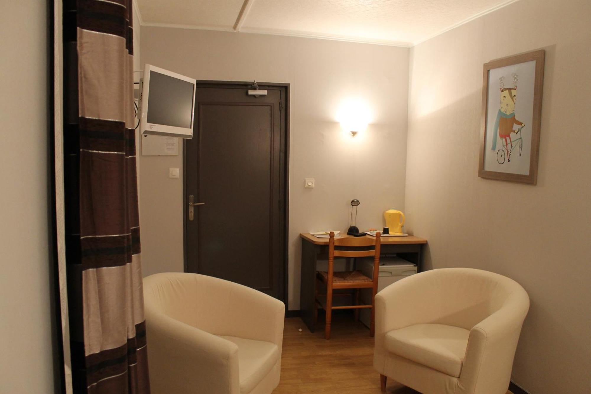 Hotel Les Alpes Allevard Kamer foto